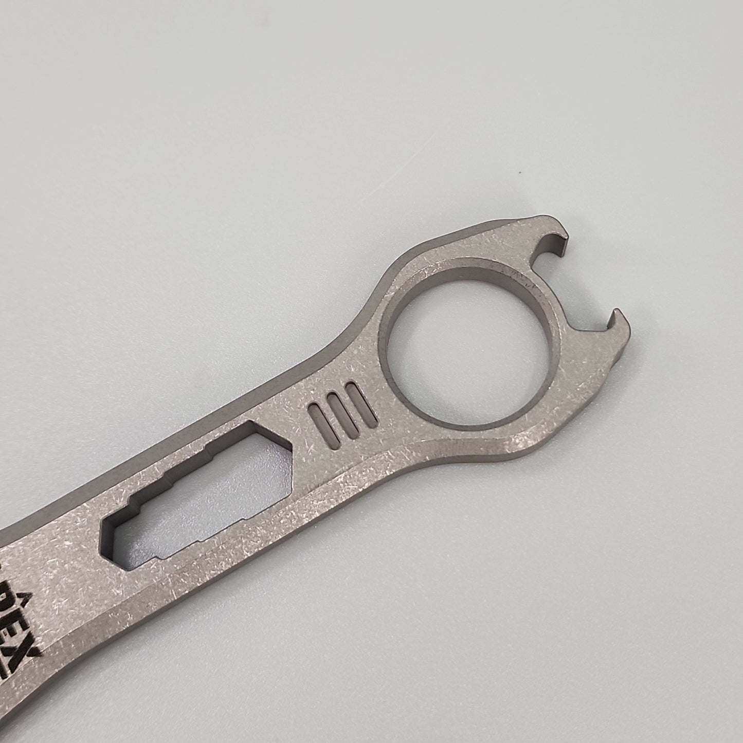 Large Pry Bar Titanium EDC