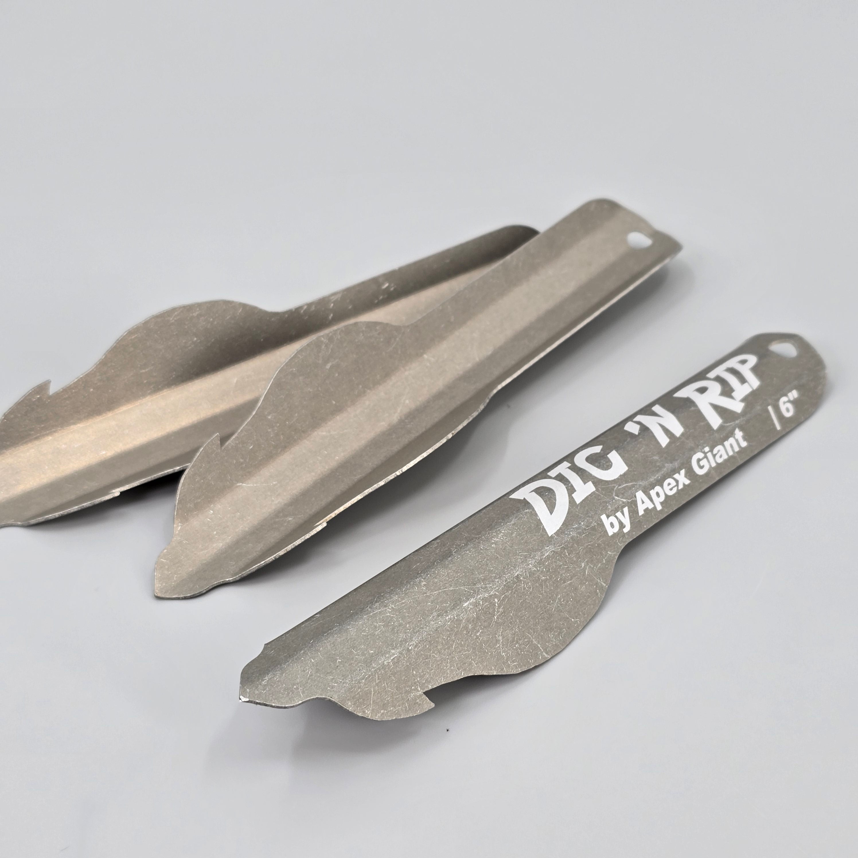 Dig 'N Rip Hiking Trowel – Apex Giant